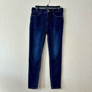 WHBM Elastic waist Skinny Jeans Size 6R